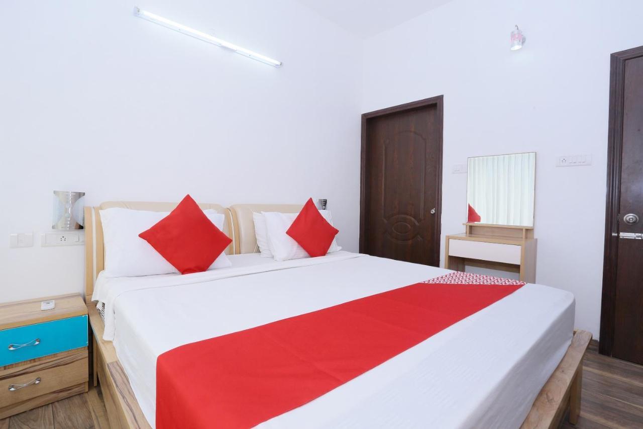 Hotel Oyo 24200 Bahri Beautiful Country Ayyampālaiyam Zewnętrze zdjęcie